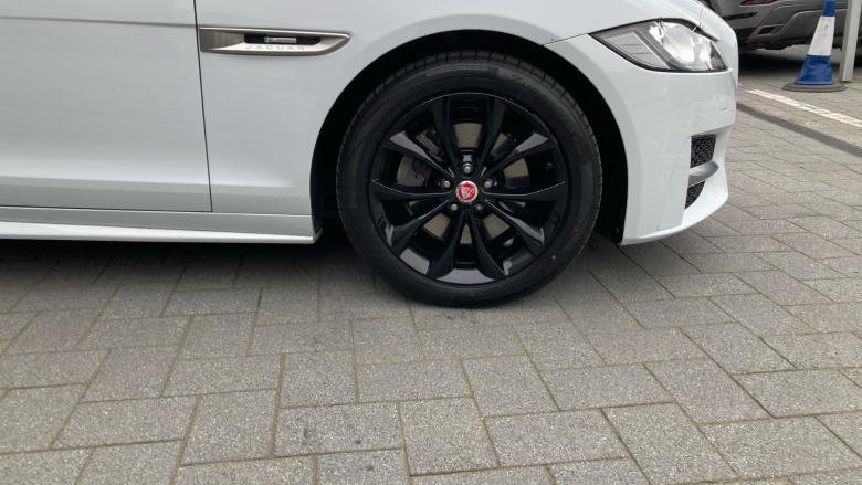 Jaguar XF 2.0d [180] R-Sport 4dr Auto Diesel Saloon